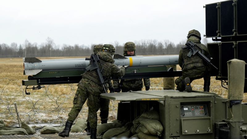 রেকর্ড পরিমাণ যুদ্ধাস্ত্র ও সামরিক সরঞ্জাম রফতানি যুক্তরাষ্ট্রের